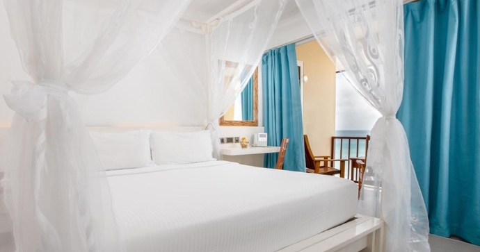 Coral Strand Smart Choice Hotel