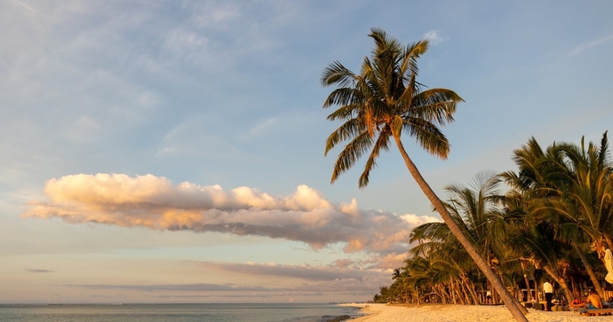 Dinarobin Beachcomber