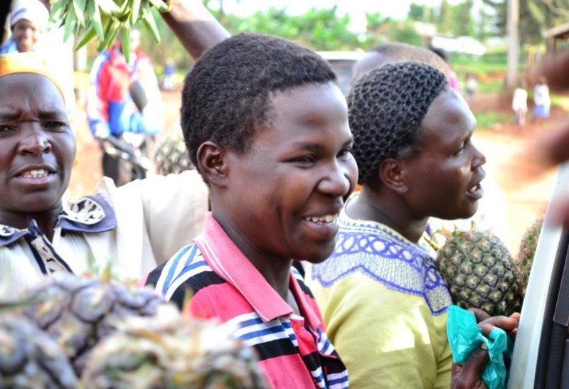 Fruktf&ouml;rs&auml;ljare i Kenya