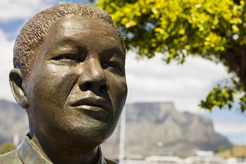Staty Nelson Mandela &ndash; walk to freedom